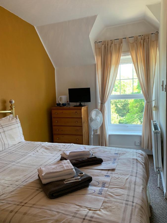 Park Inn Hotel Folkestone フォークストン エクステリア 写真