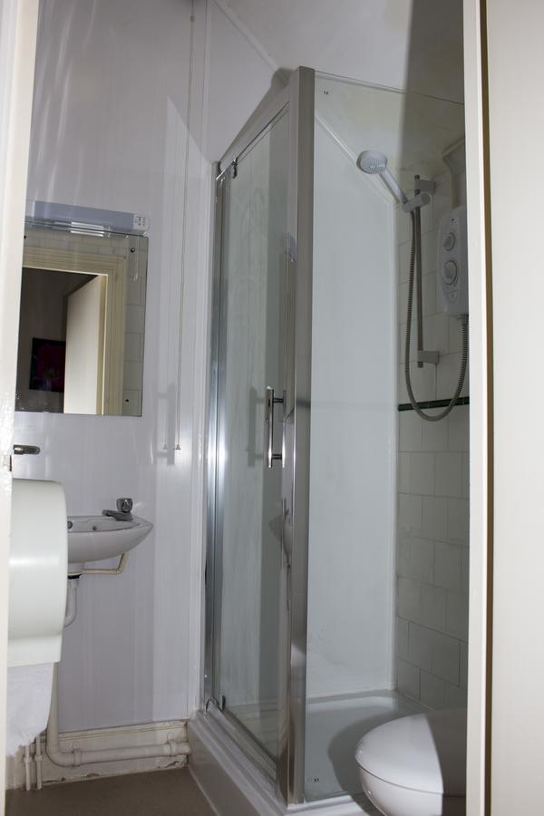 Park Inn Hotel Folkestone フォークストン エクステリア 写真