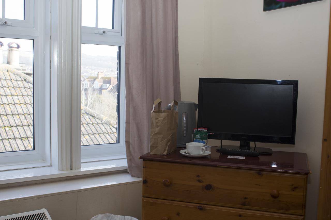Park Inn Hotel Folkestone フォークストン エクステリア 写真