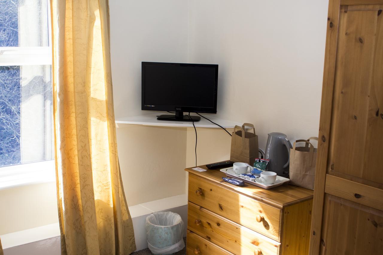 Park Inn Hotel Folkestone フォークストン エクステリア 写真